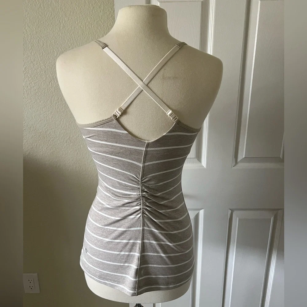 Lululemon open your heart tank